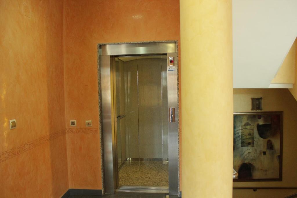 Hostal Tio Pepe II Bembibre  Extérieur photo