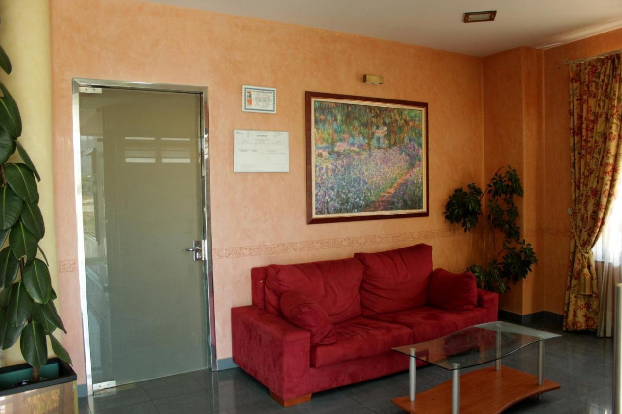 Hostal Tio Pepe II Bembibre  Extérieur photo